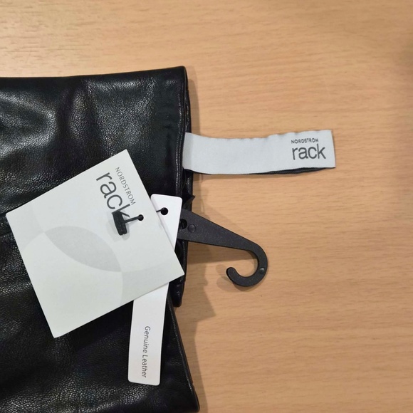 Nordstrom NWT Fall & Winter Classy Timeless Downtown 100% Lined Leather Gloves L - Picture 4 of 5